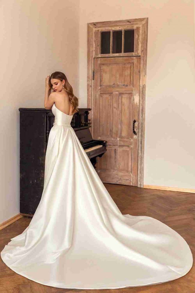 Eva Lendel New Wedding Dress Save 48 Stillwhite eva-lendel-new-wedding-dress-save-48-stillwhite