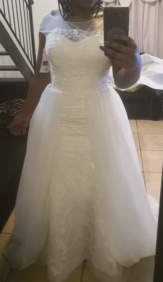 oleg cassini sample sale
