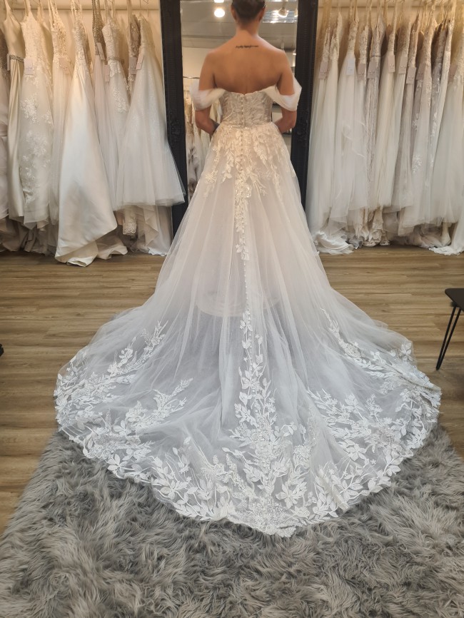 Allure Bridals Wedding Dress Save 49% - Stillwhite