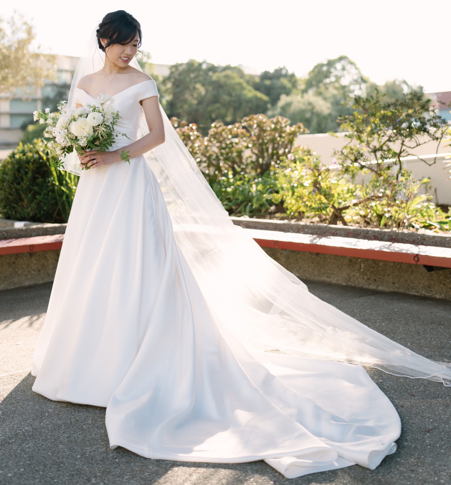 Paloma Blanca #4977 Wedding Dress Save 73% - Stillwhite