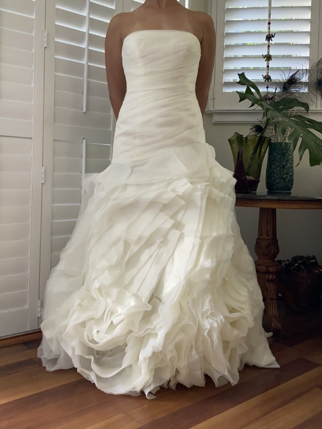 vera wang Lara　US6 NEW VERA WANG V132 WOMENS/LADIES DESIGNER FULL-RIM BROWN GORGEOUS