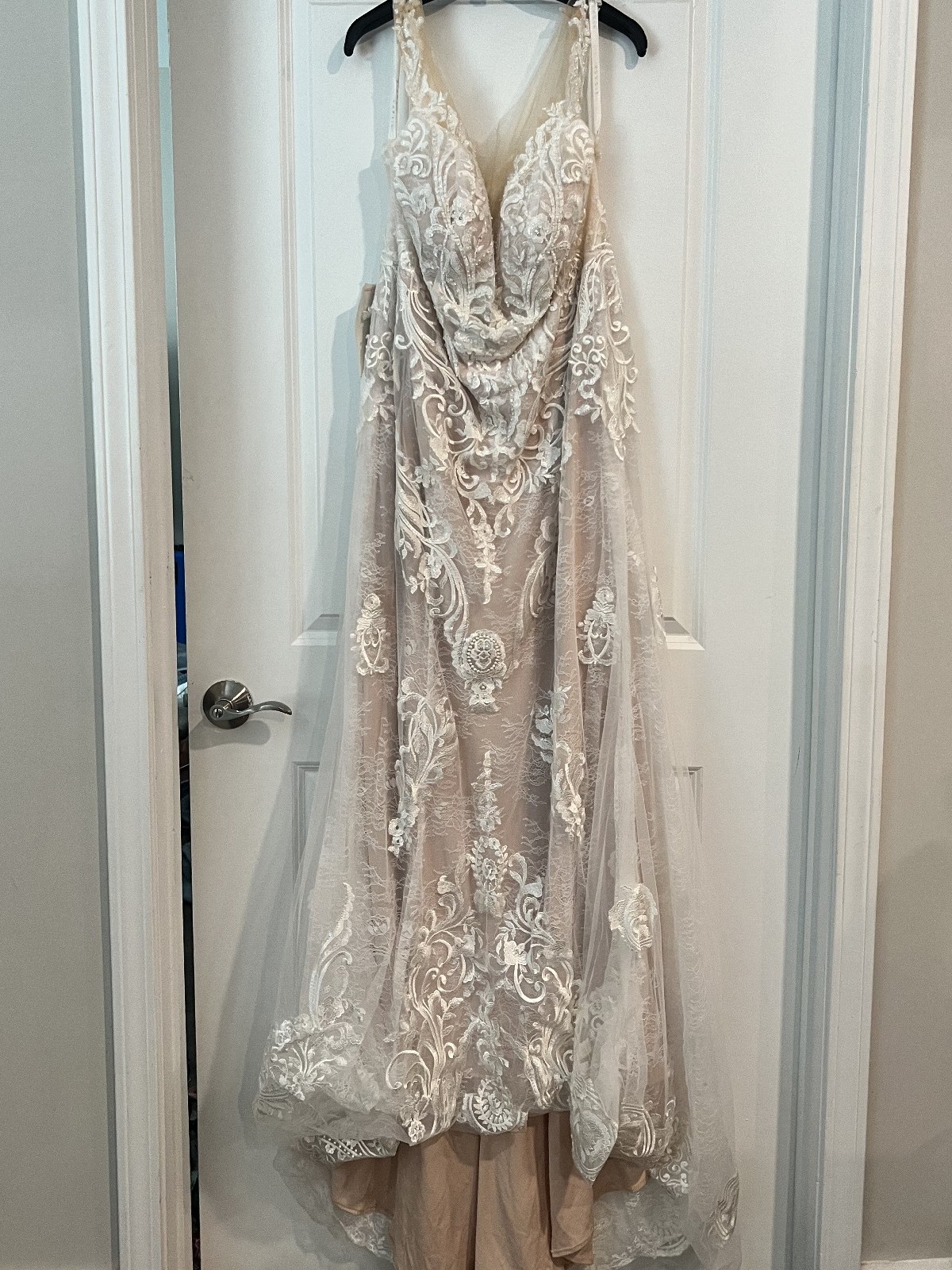 Azazie, Diviana New Wedding Dress Save 72% - Stillwhite Azazie, Diviana New Wedding Dress Save 72% - Stillwhite
