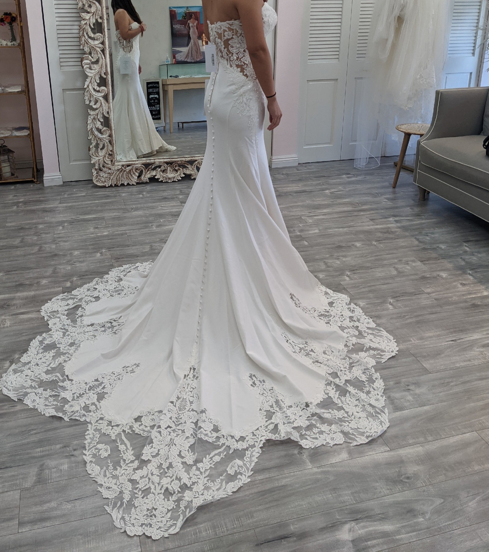 Allure Bridals 9702 New Wedding Dress Save 50% - Stillwhite