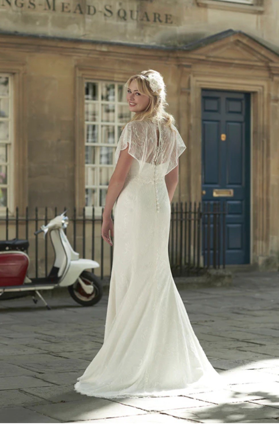 Sassi Holford 'Willow' by So Sassi Sample Wedding Dress Save 70% ...