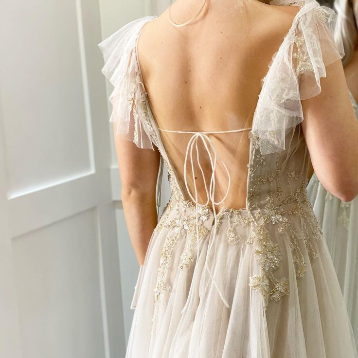 diamond lace long sleeve wedding dress Glamorous White Diamond Embroidered Long Sleeve Wedding Dress SW603