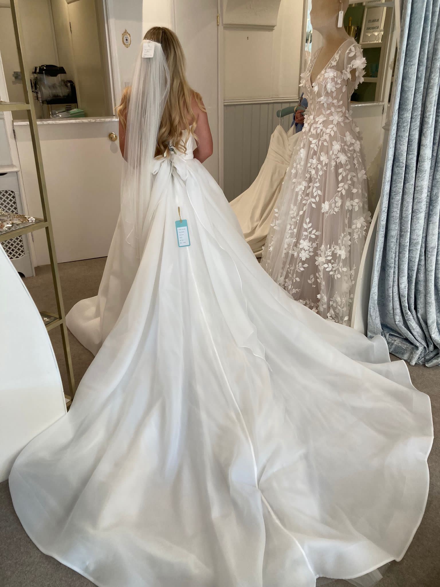 Eva Lendel Samanta New Wedding Dress Save 33% - Stillwhite