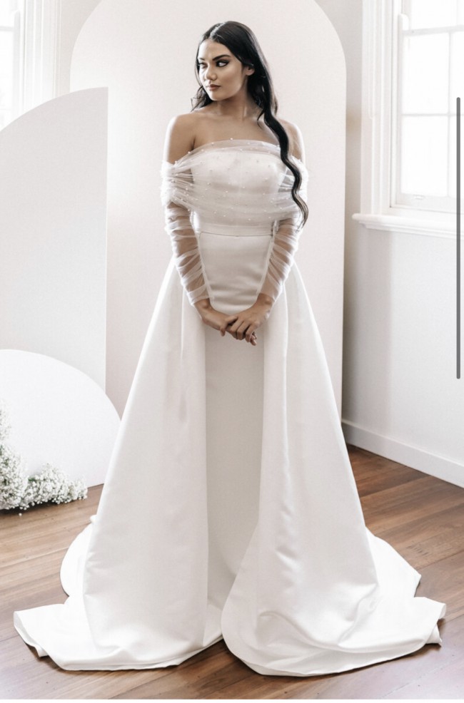 Brides In Love https://www.elysianbridal.com.au/hercollections/eb