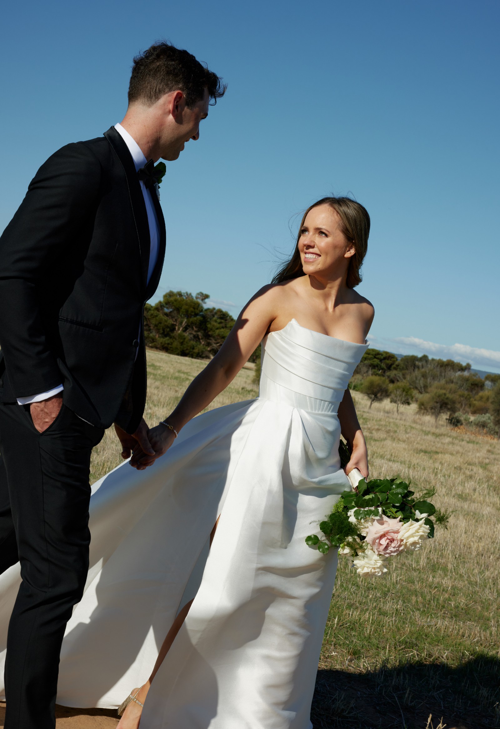 Alex Perry Audrey Wedding Dress Save 37% - Stillwhite