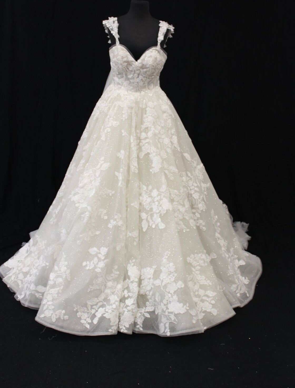 Martina Liana Sample Wedding Dress Save 71 Stillwhite