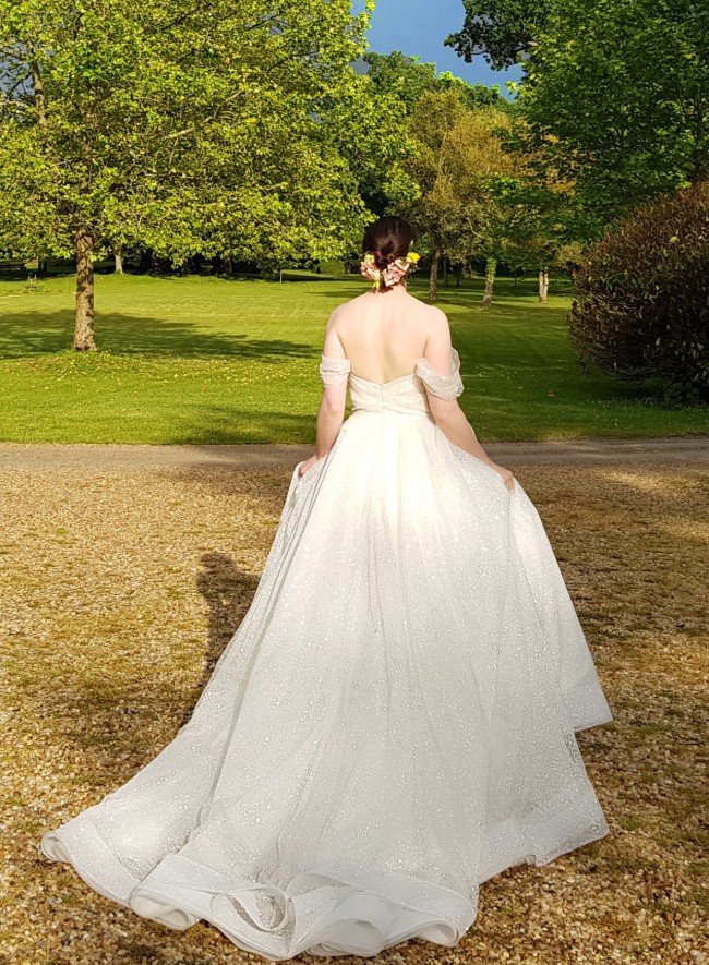 Lazaro 3810 Preowned Wedding Dress Save 73% - Stillwhite