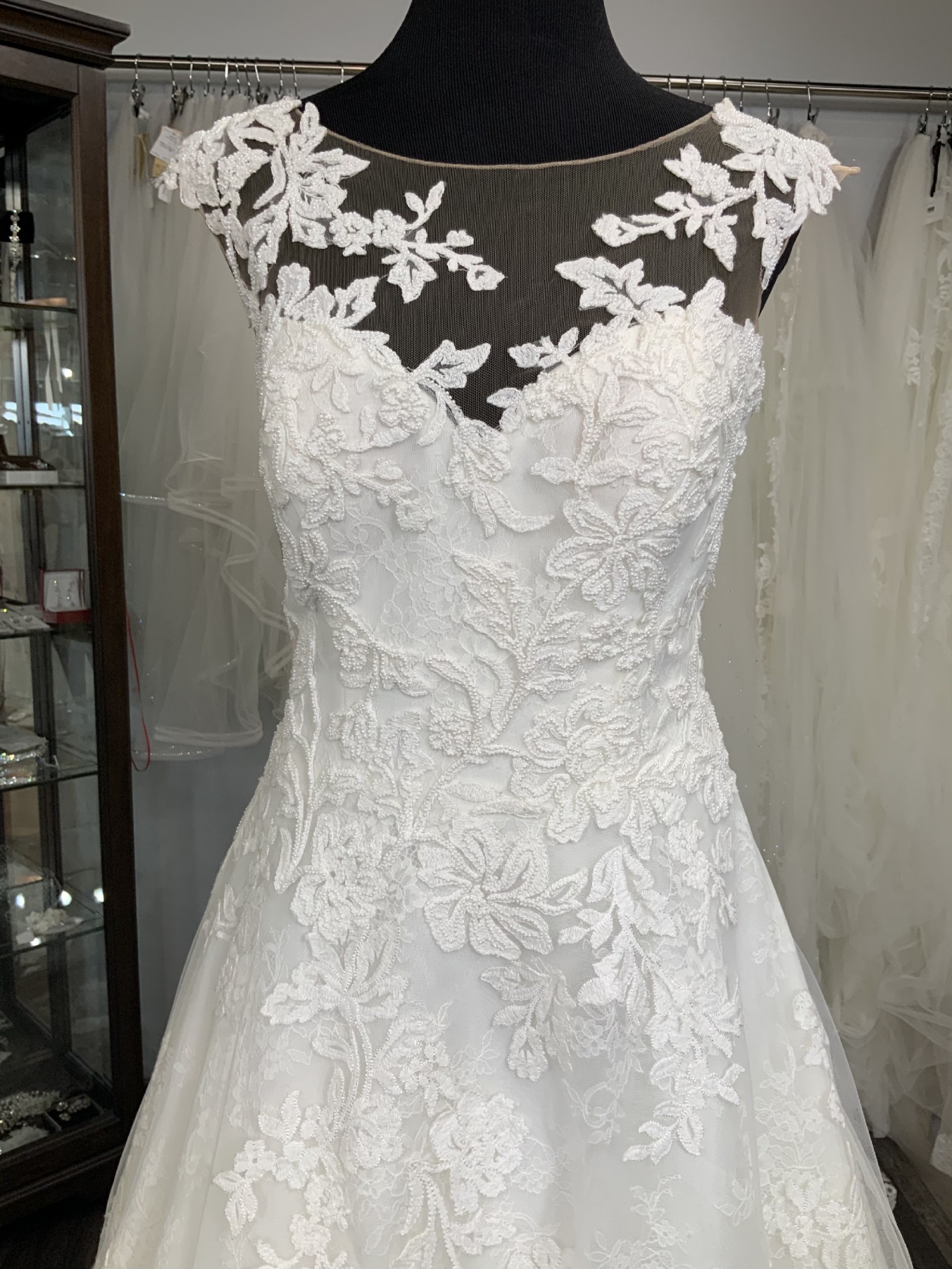 Pronovias Dracme Sample Wedding Dress Save 64% - Stillwhite