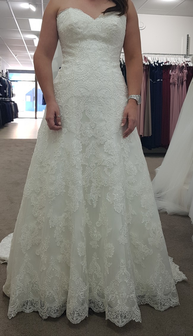 allure bridal 2952