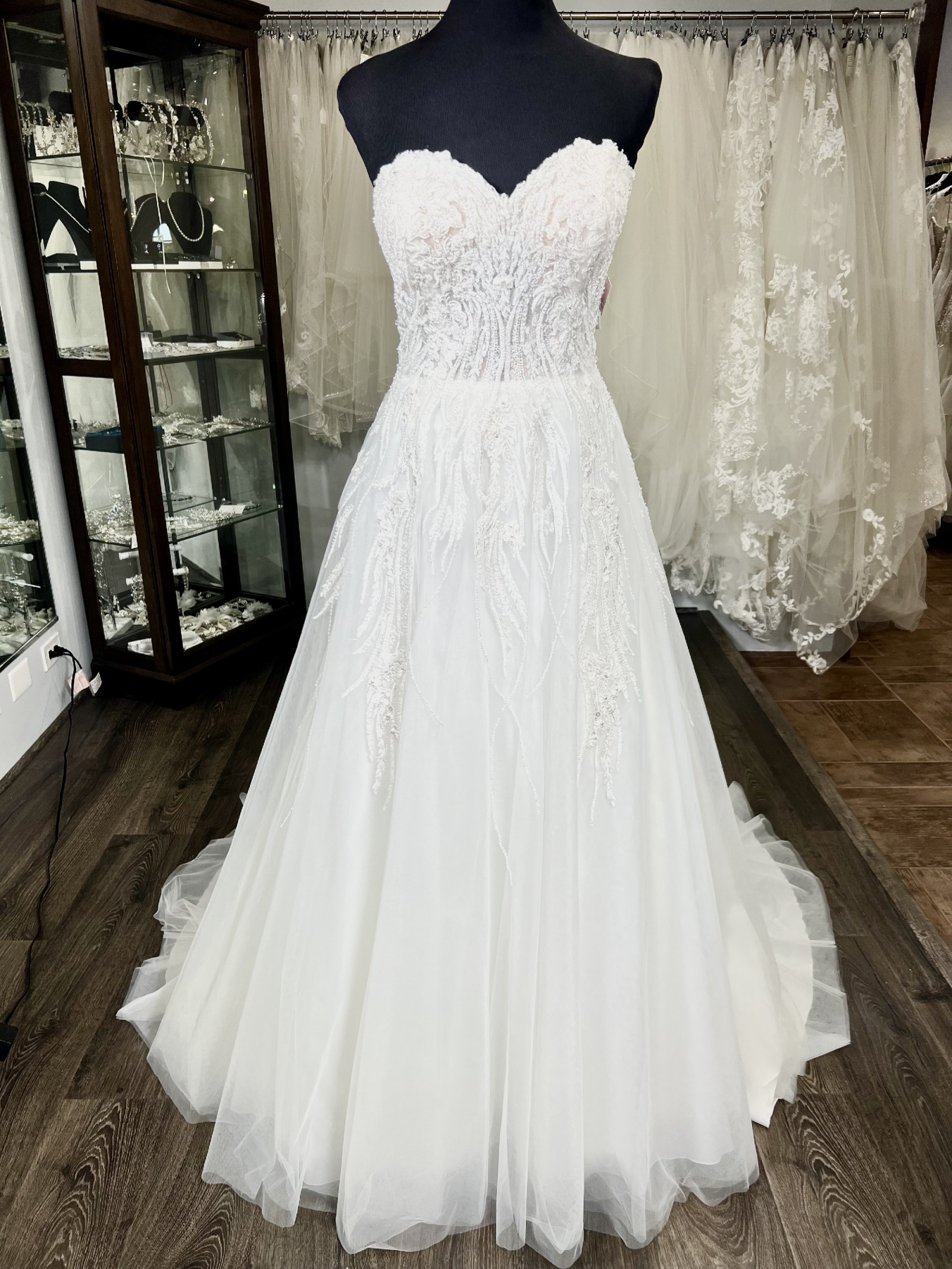Pronovias PARRISH Sample Wedding Dress Save 46% - Stillwhite