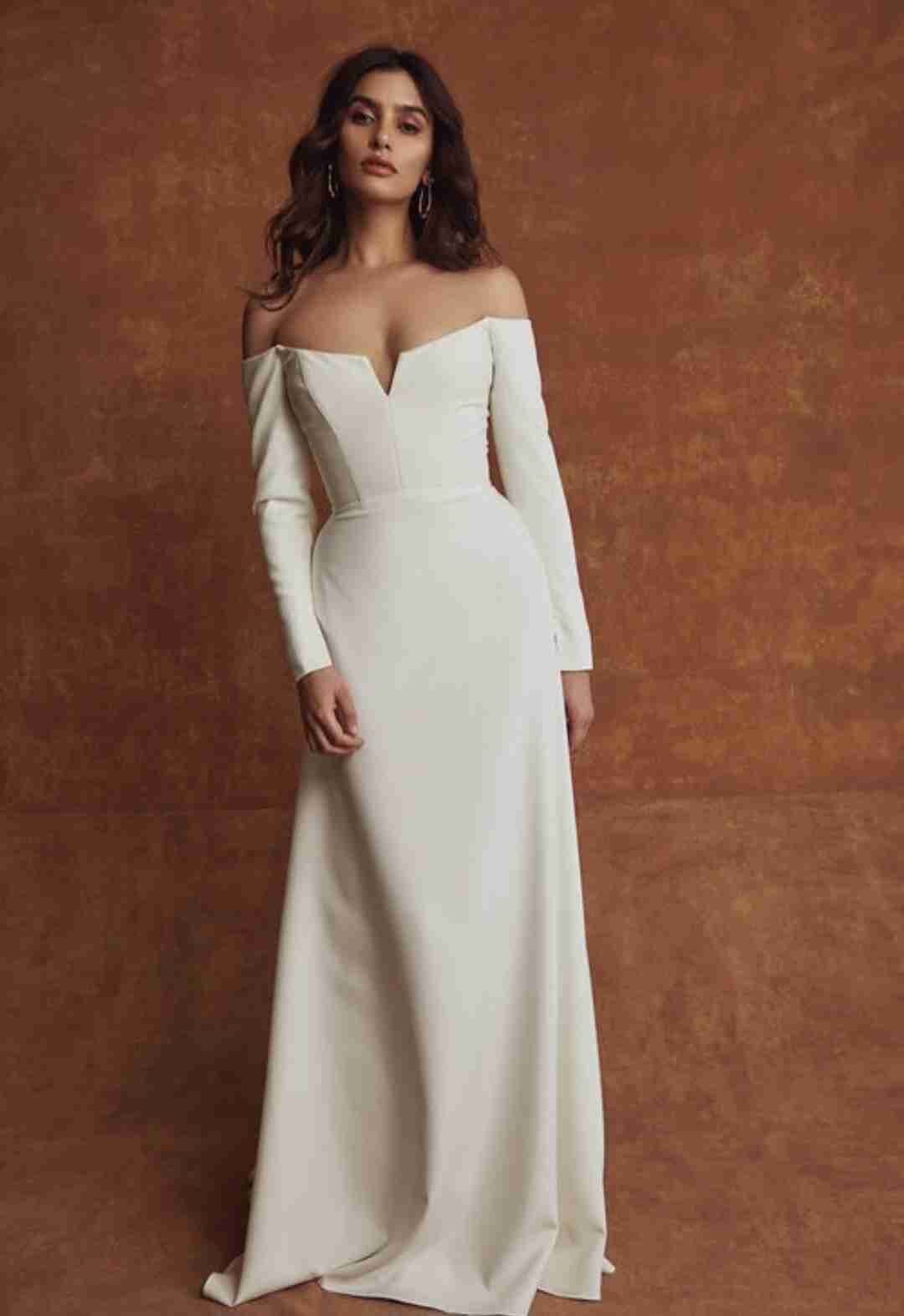 Sarah Seven Adelina Wedding Dress Save 46 Stillwhite