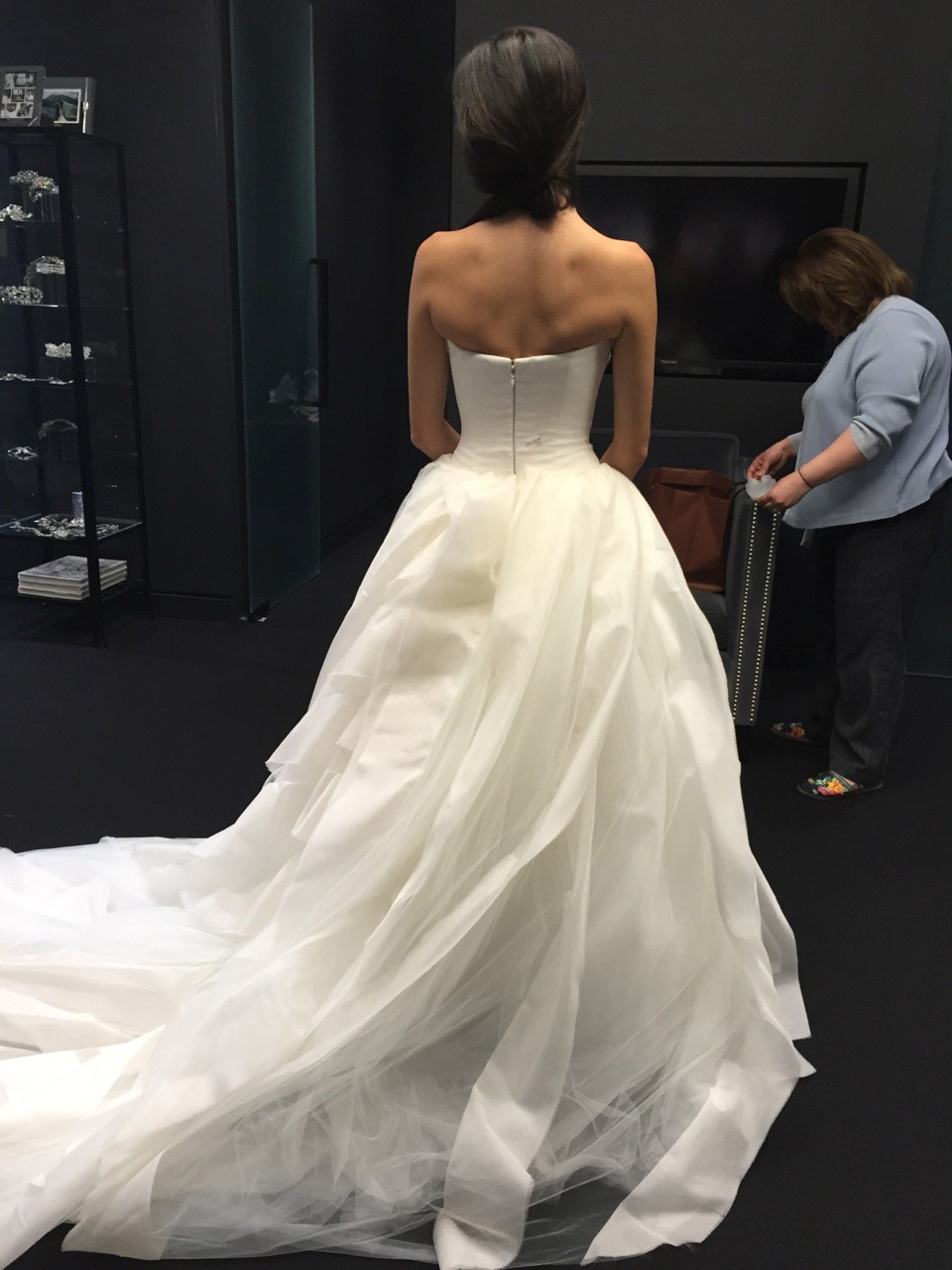 Vera Wang Used Wedding Dress Save 50% - Stillwhite