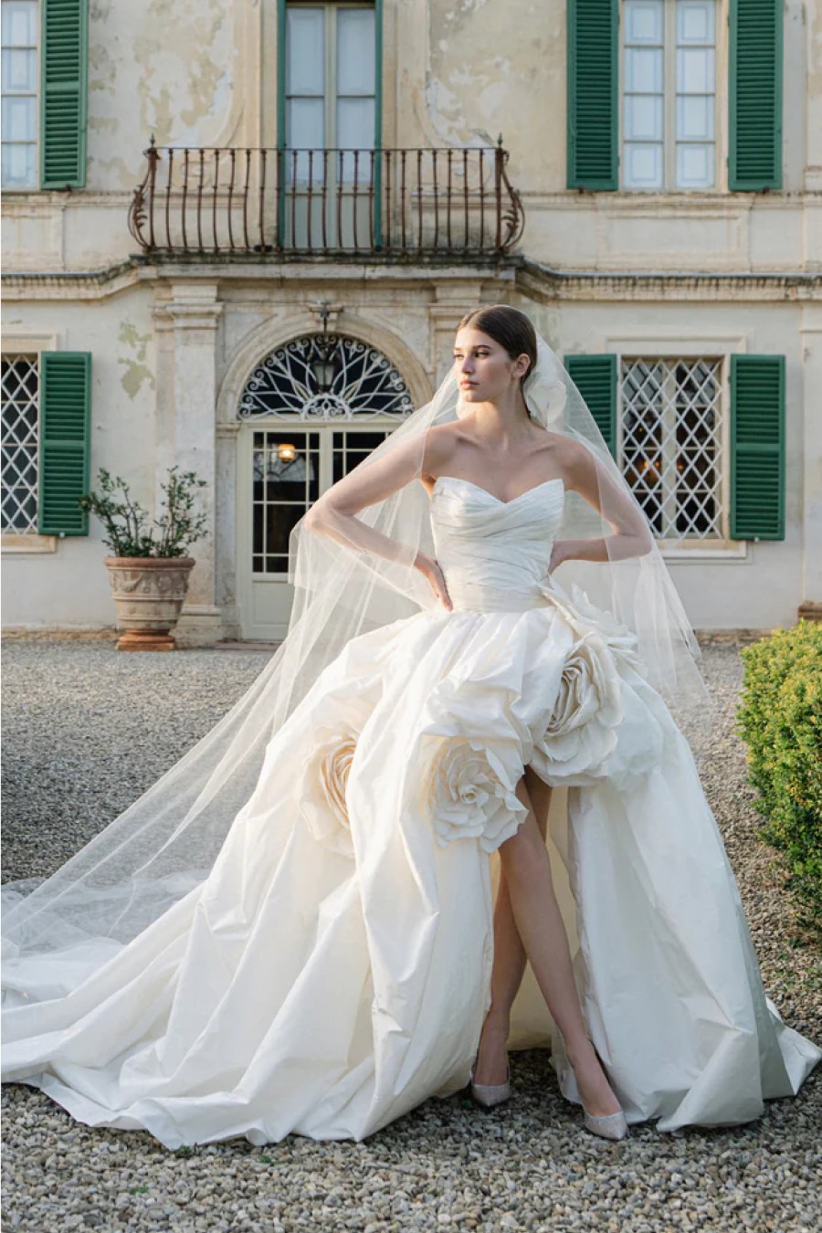 Monique Lhuillier Monique Lhuillier