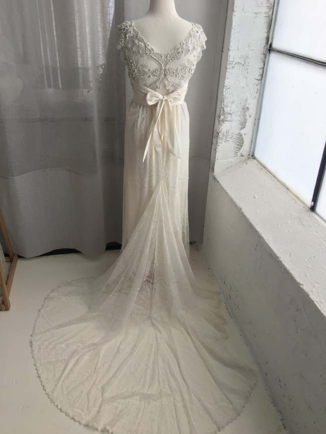 Anna Campbell Carolina Dress Sample Wedding Dress Save 40% - Stillwhite