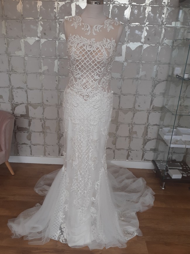 riki dalal sample sale