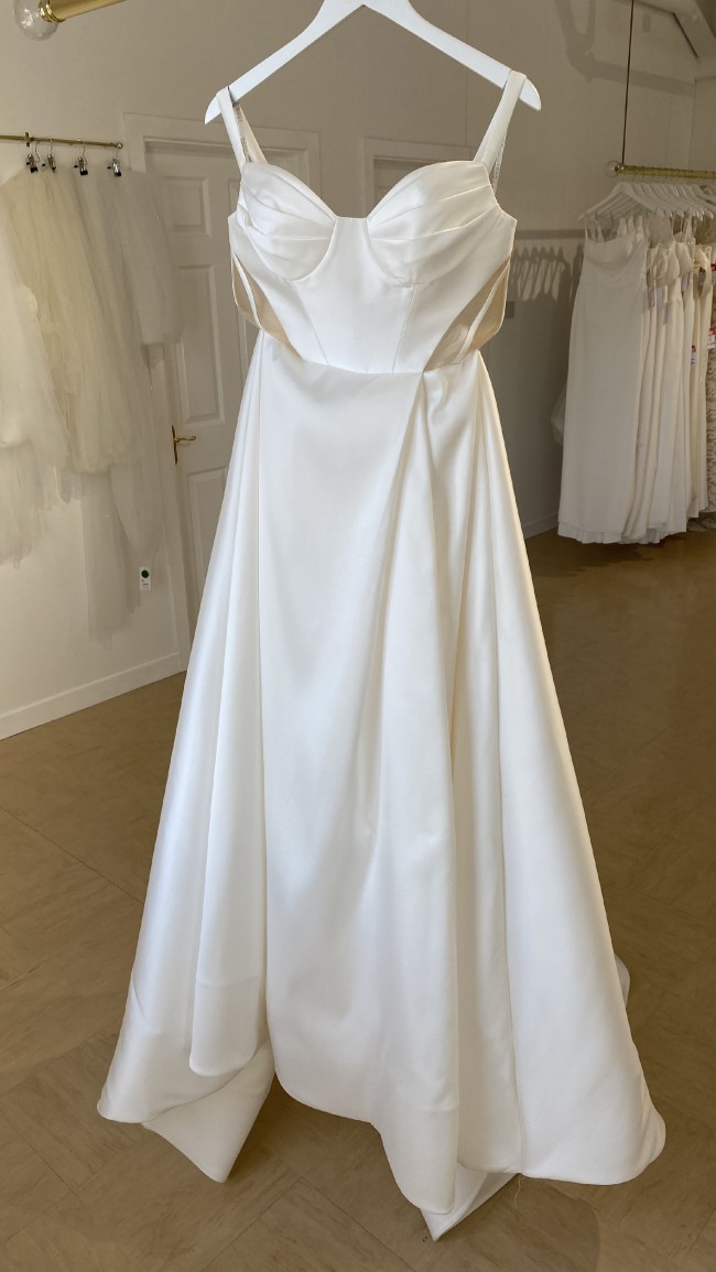 A Line Beverly Wedding Dress Save 22% Stillwhite