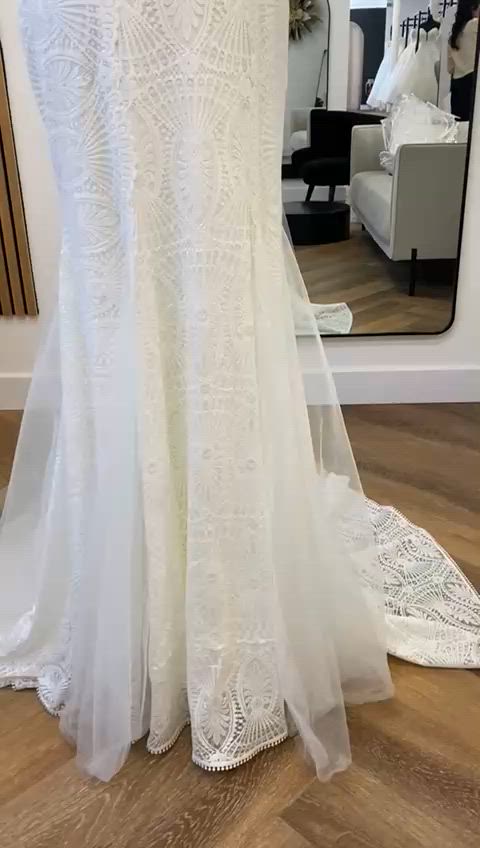Grace Loves Lace, Sienna