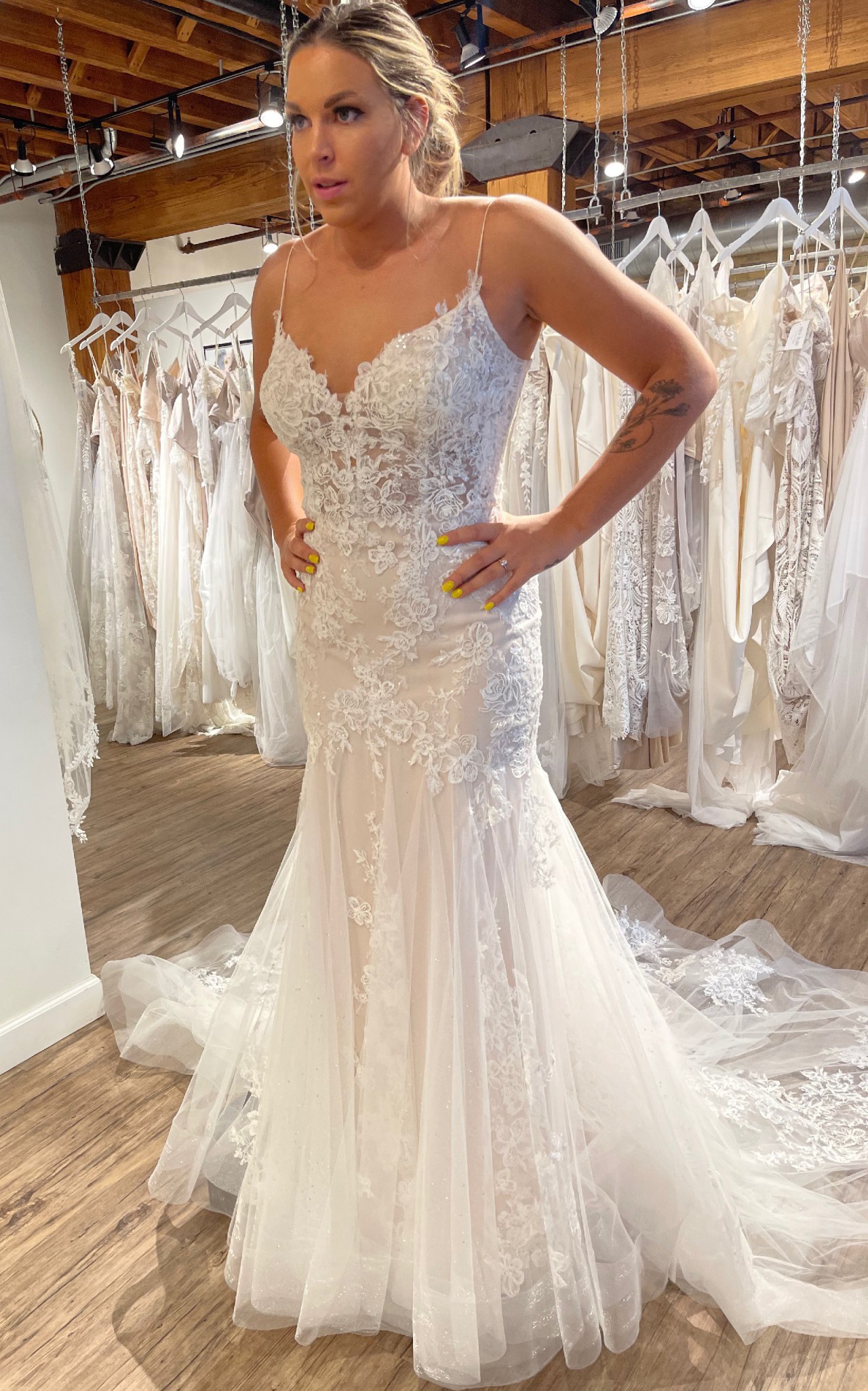 By Enzoani Magnolia New Wedding Dress ...