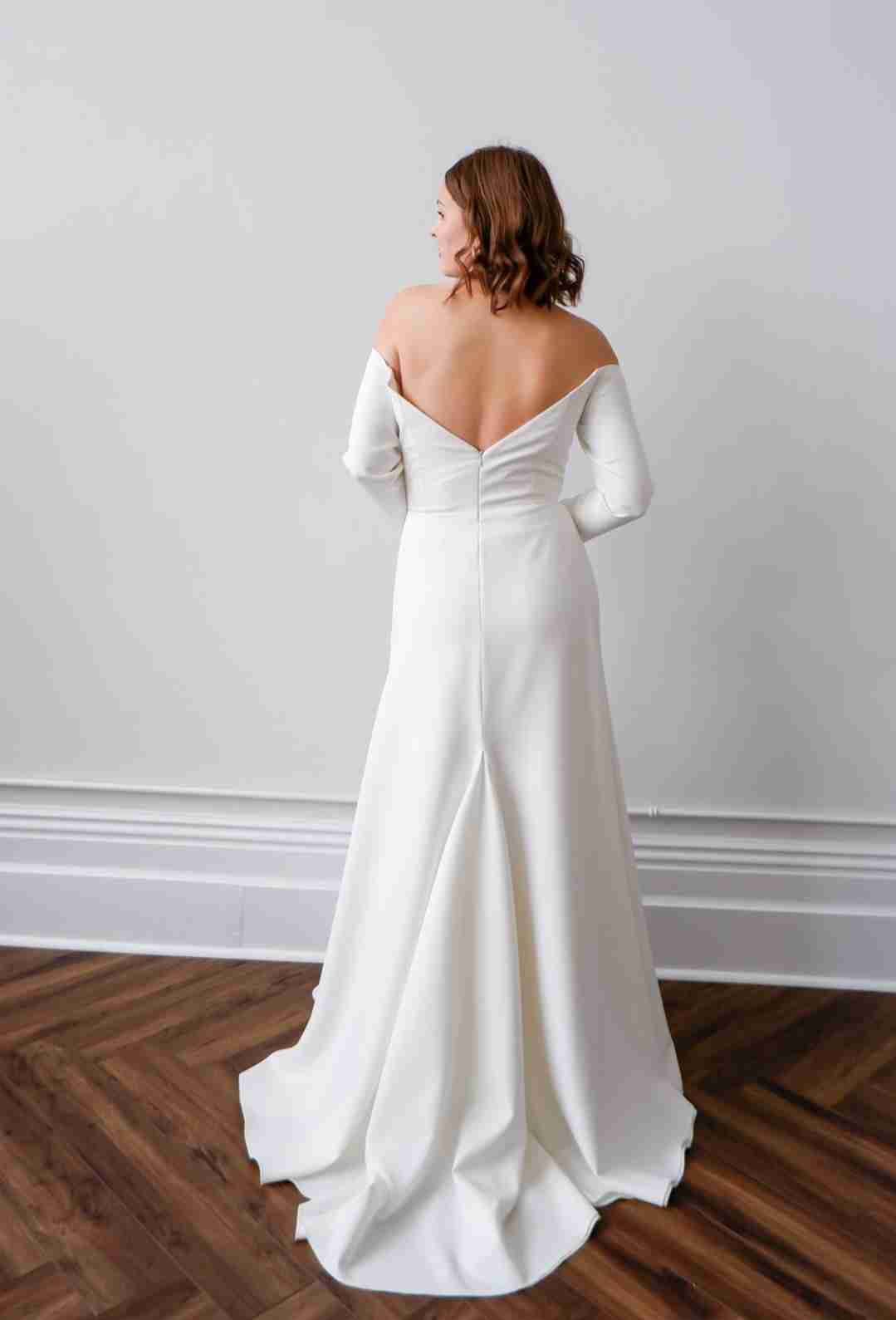 Sarah Seven Adelina Wedding Dress Save 46 Stillwhite