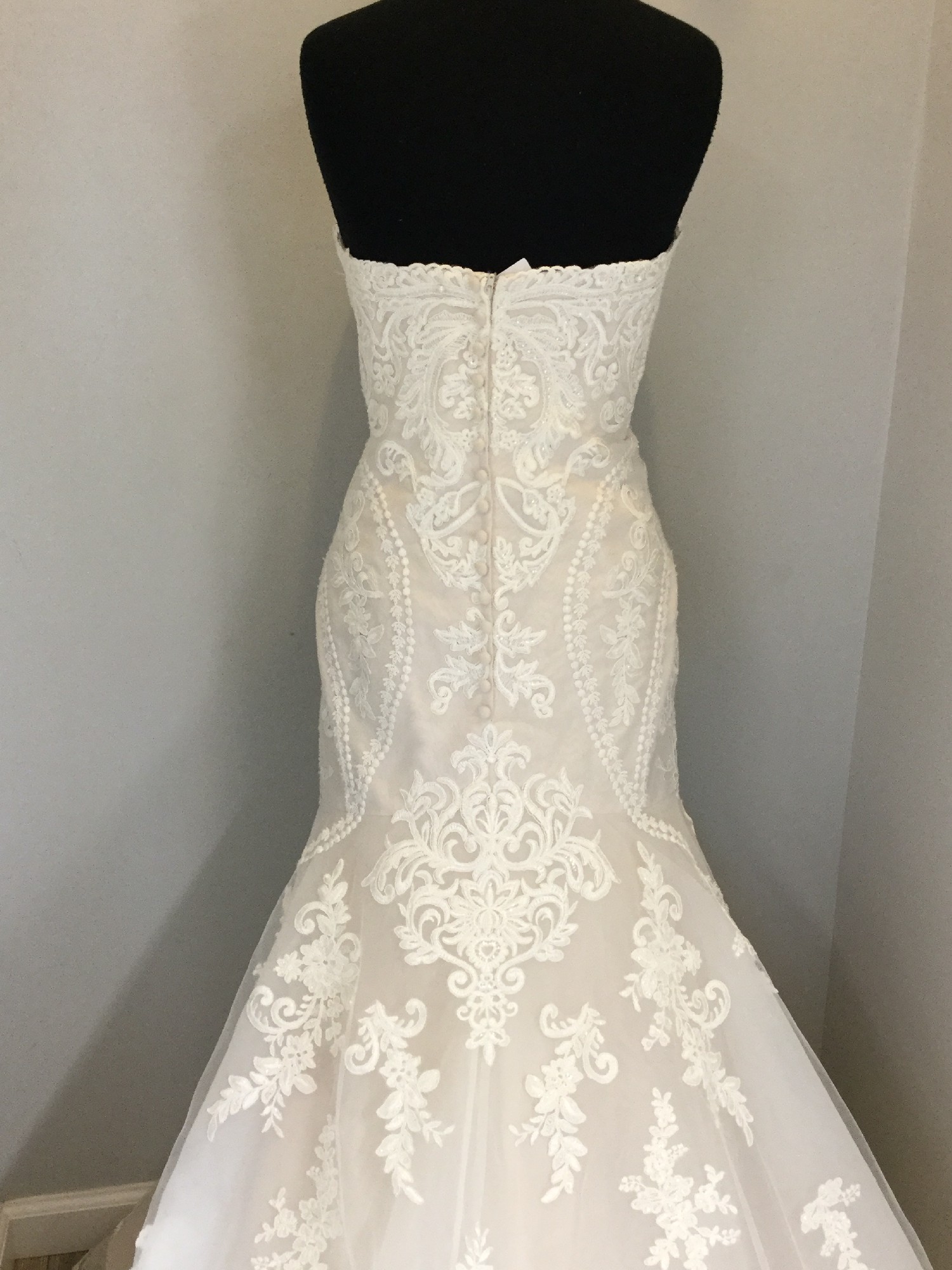 Stella York 6716 Sample Wedding Dress ...