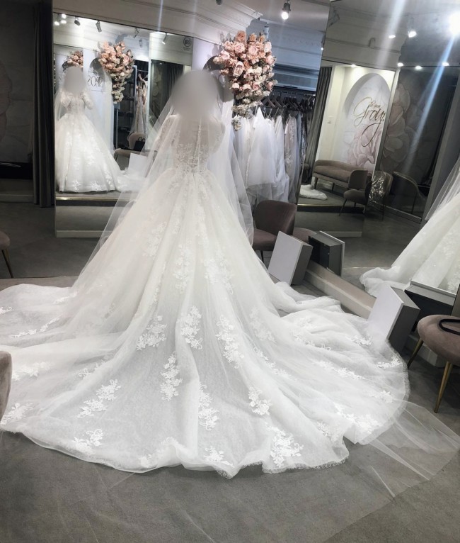 Demetrios 1018 Second Hand Wedding Dress Save 62% - Stillwhite
