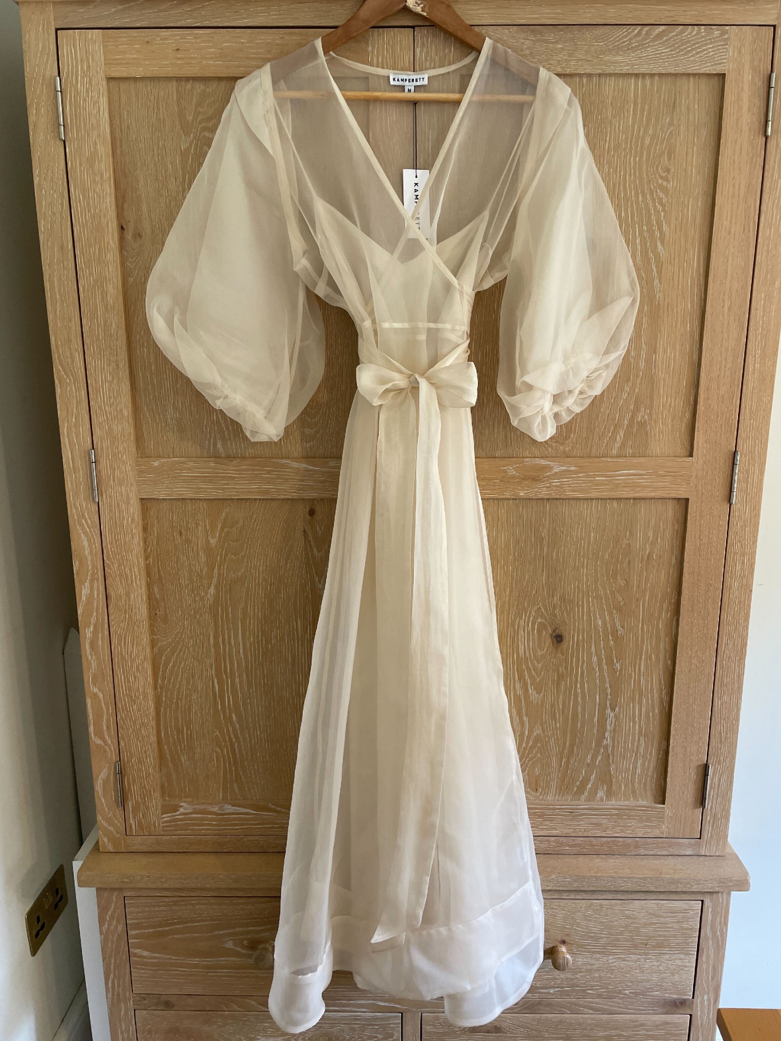 KAMPERETT, Loretta Midi in Ivory | Size M | Never Worn New Wedding Dress  Save 15% - Stillwhite