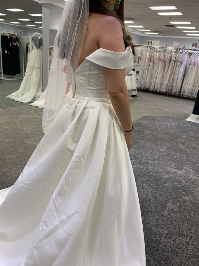 wg3979 david's bridal