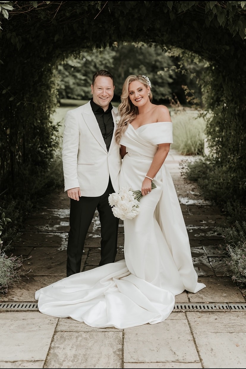 Eva Lendel Wedding Dress Save 40% - Stillwhite Eva Lendel Wedding Dress Save 40% - Stillwhite