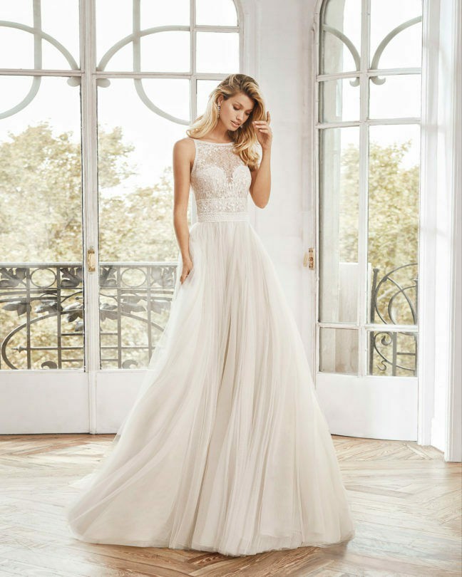 Aire Barcelona Nore Wedding Dress