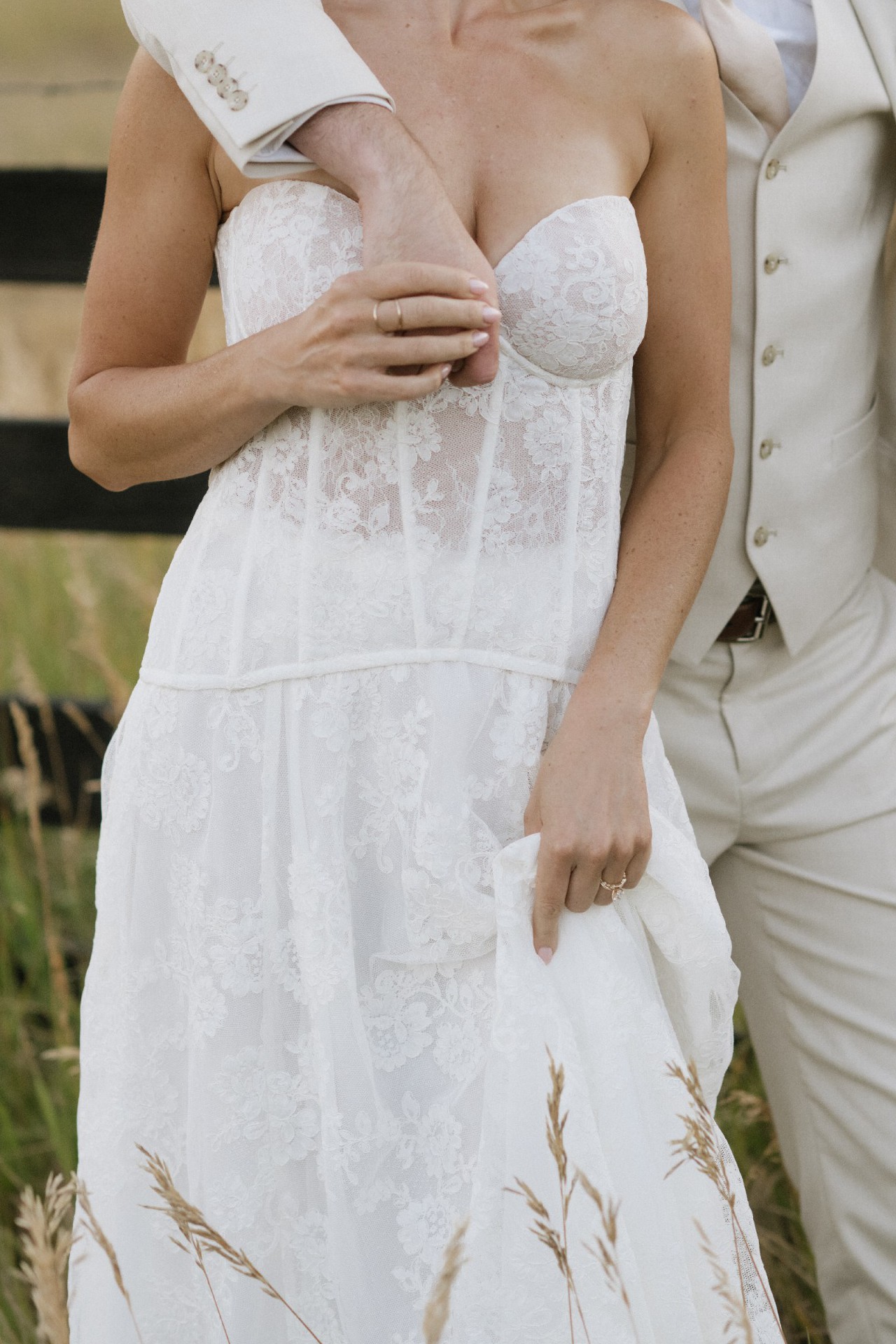 Smok Reusable Vape The Capulet Dress in Black Chantilly Lace Stylish  Carolena Set for Your Welcome Party