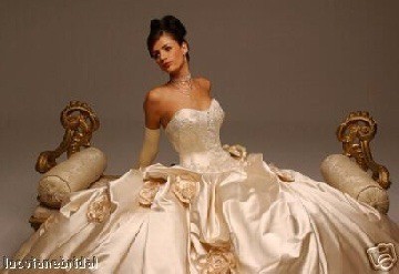 Hollywood Dreams Wedding Dresses