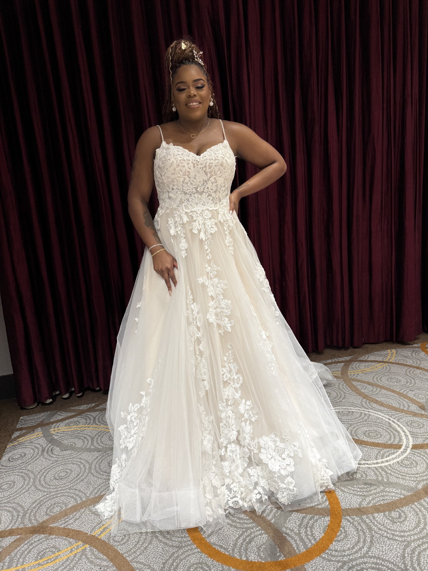 knee length dresses for ladies Zapaka Women Ivory Wedding Dress Lace A Line Long Sleeve Bridal Dress, Ivory / US14