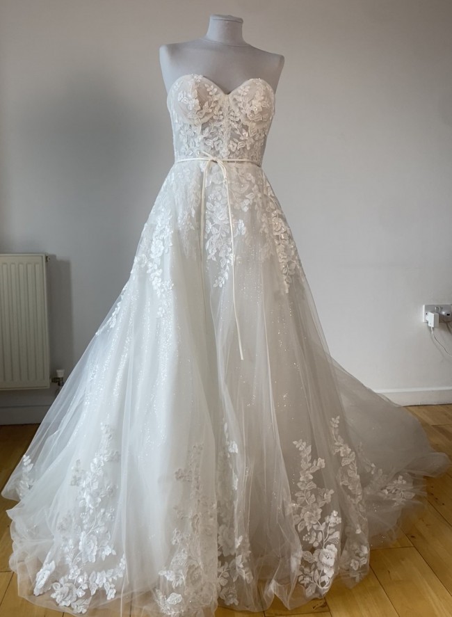 Morilee, 15019 Janie New Wedding Dress Save 38% - Stillwhite