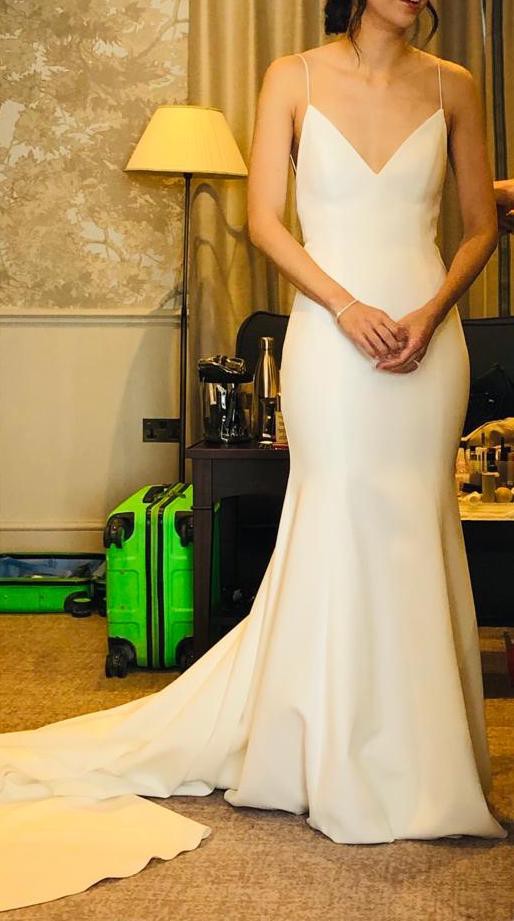 Alex Perry Mae New Wedding Dress Save 36% - Stillwhite