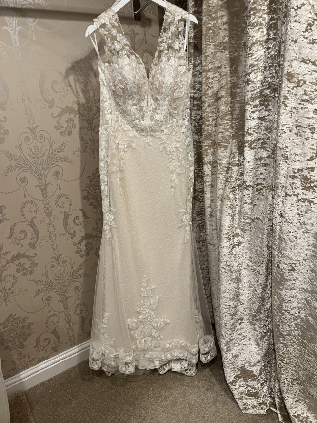 randy-fenoli-dalton-new-wedding-dress-save-70-stillwhite