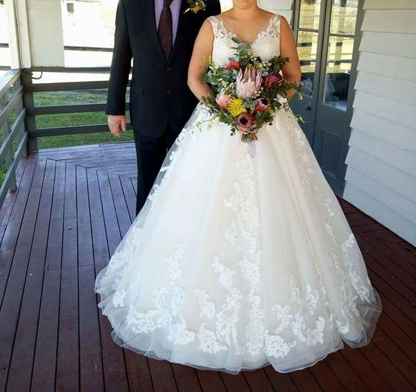 Katniss Wedding Dress for Sale