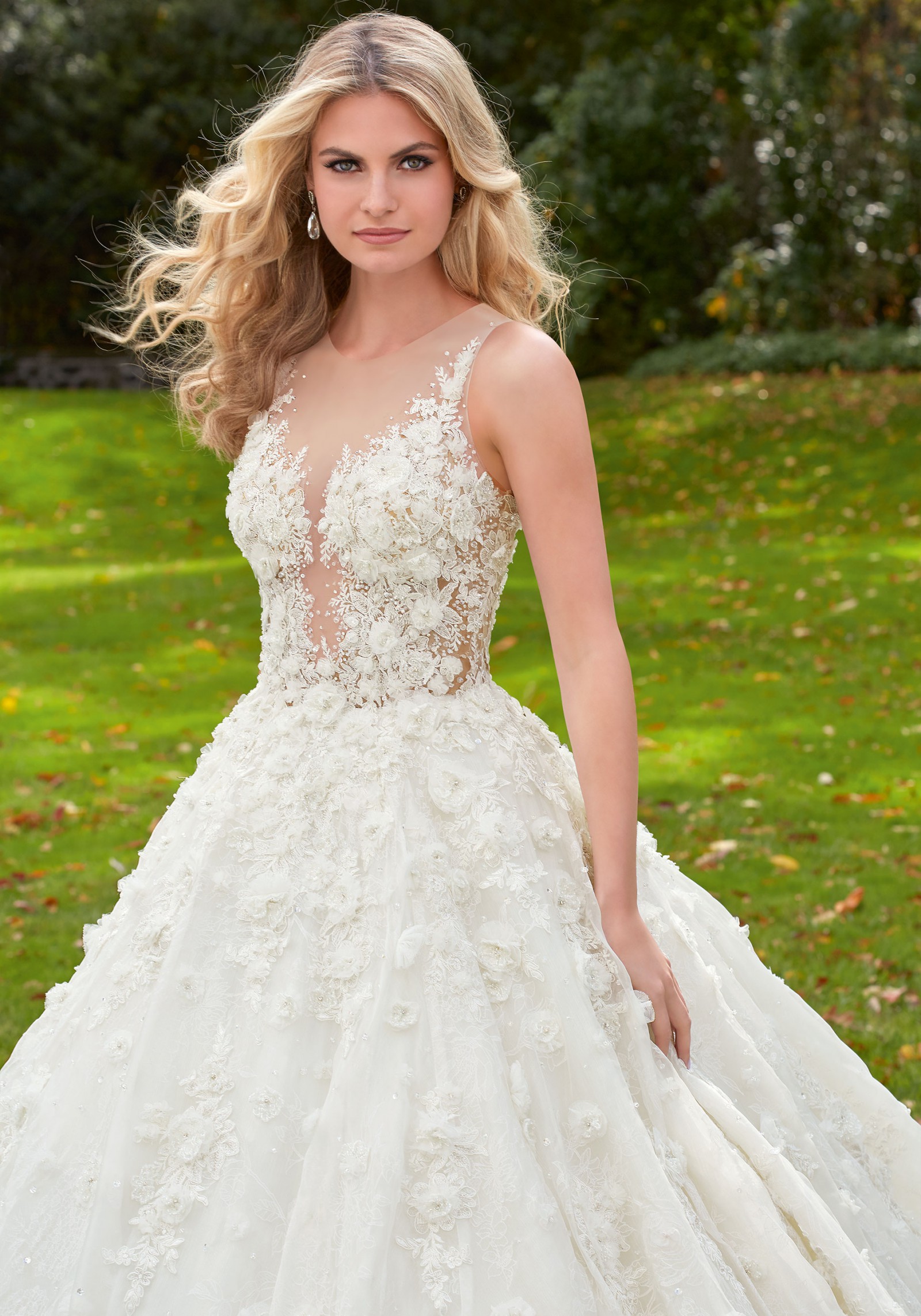 Brand new gorgeous Morilee ballgown, fit for a queen. 