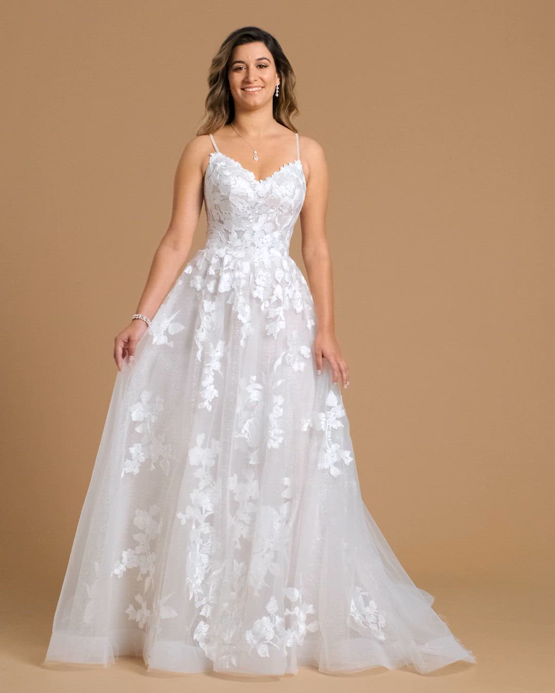 Sophia Tolli, Y22051