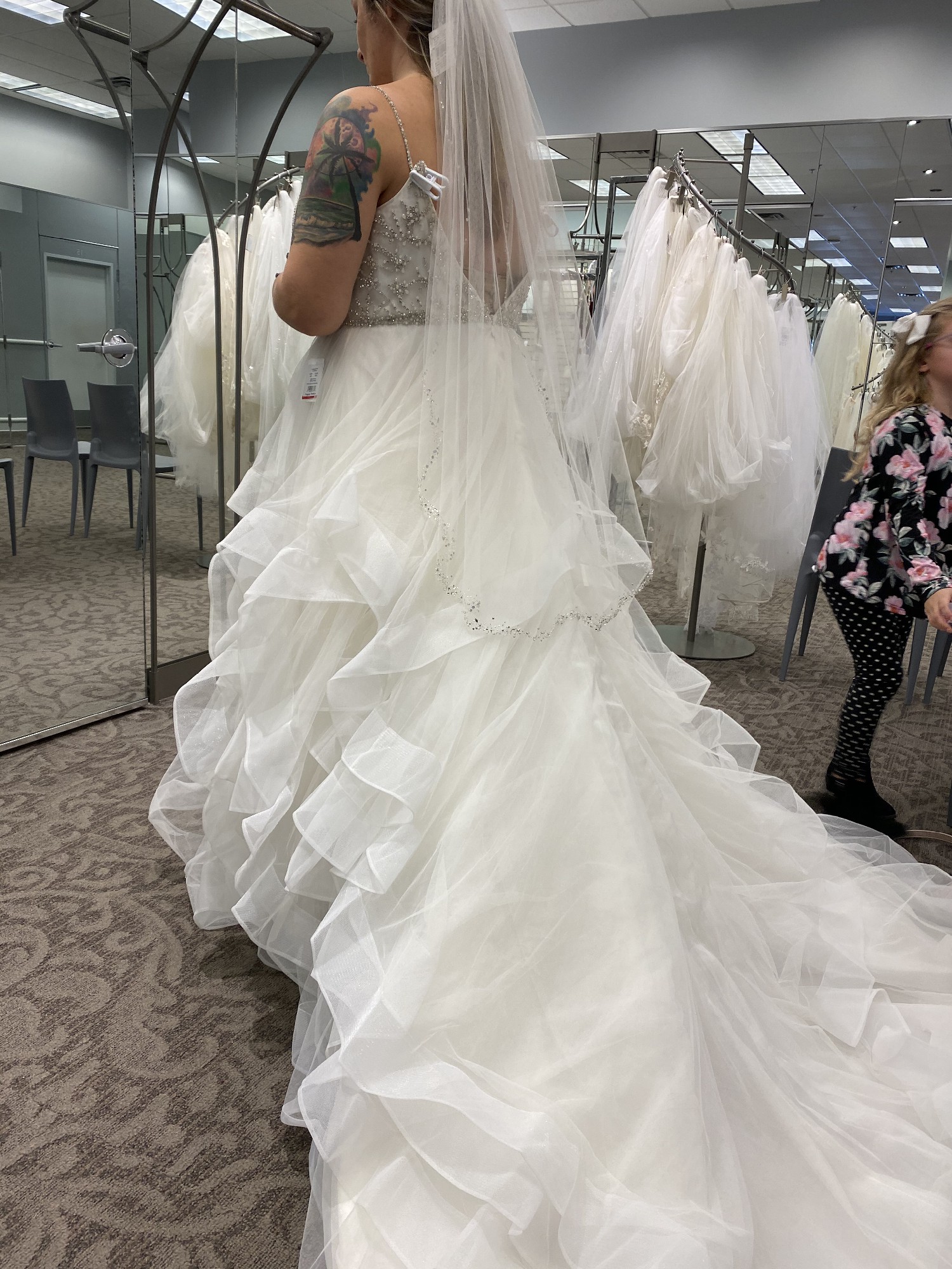 David's Bridal Ven Style 9WG4007 New Wedding Dress Save 33 Stillwhite