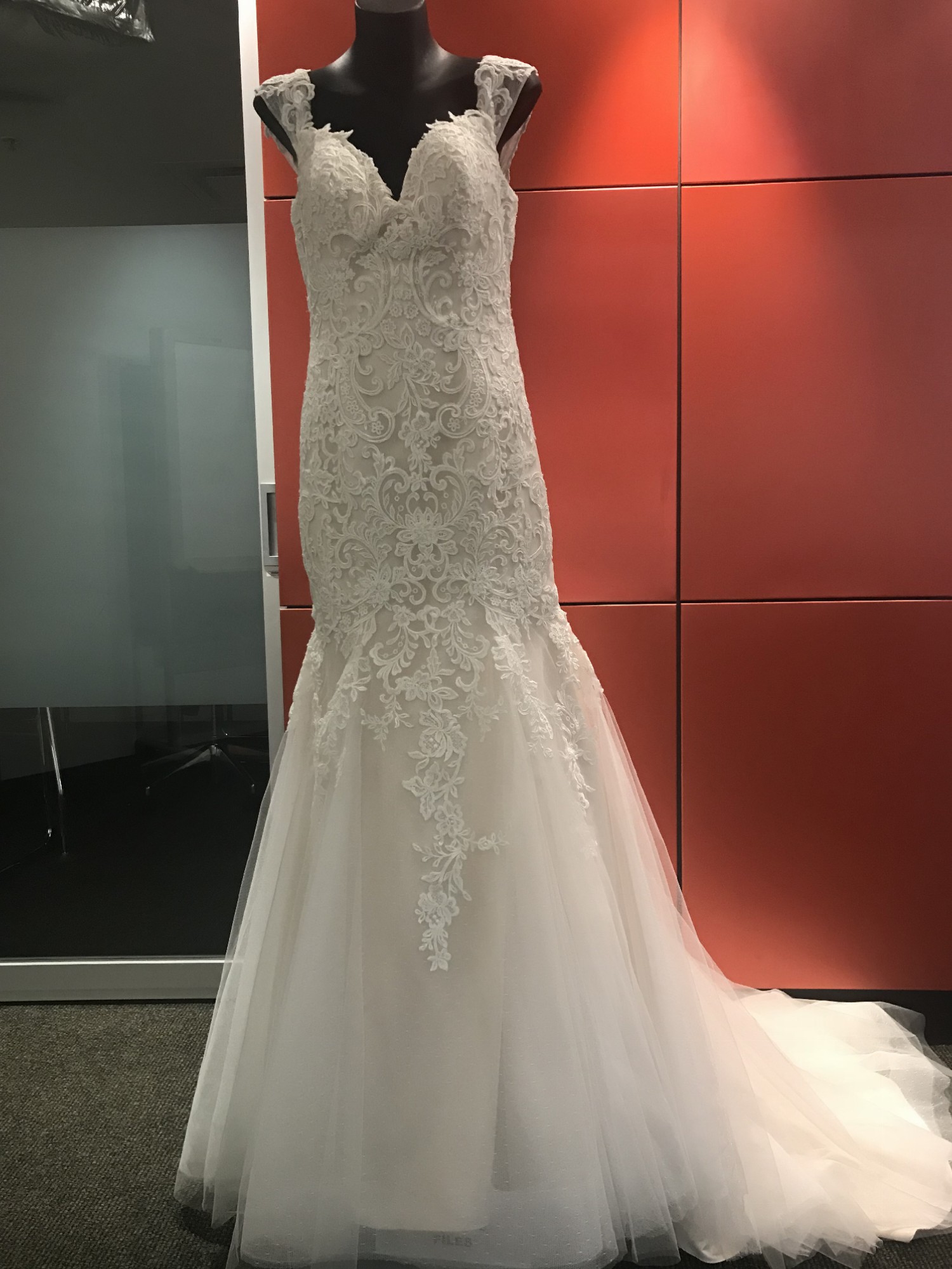 Maggie Sottero Noni New Wedding Dress on Sale 42 Off