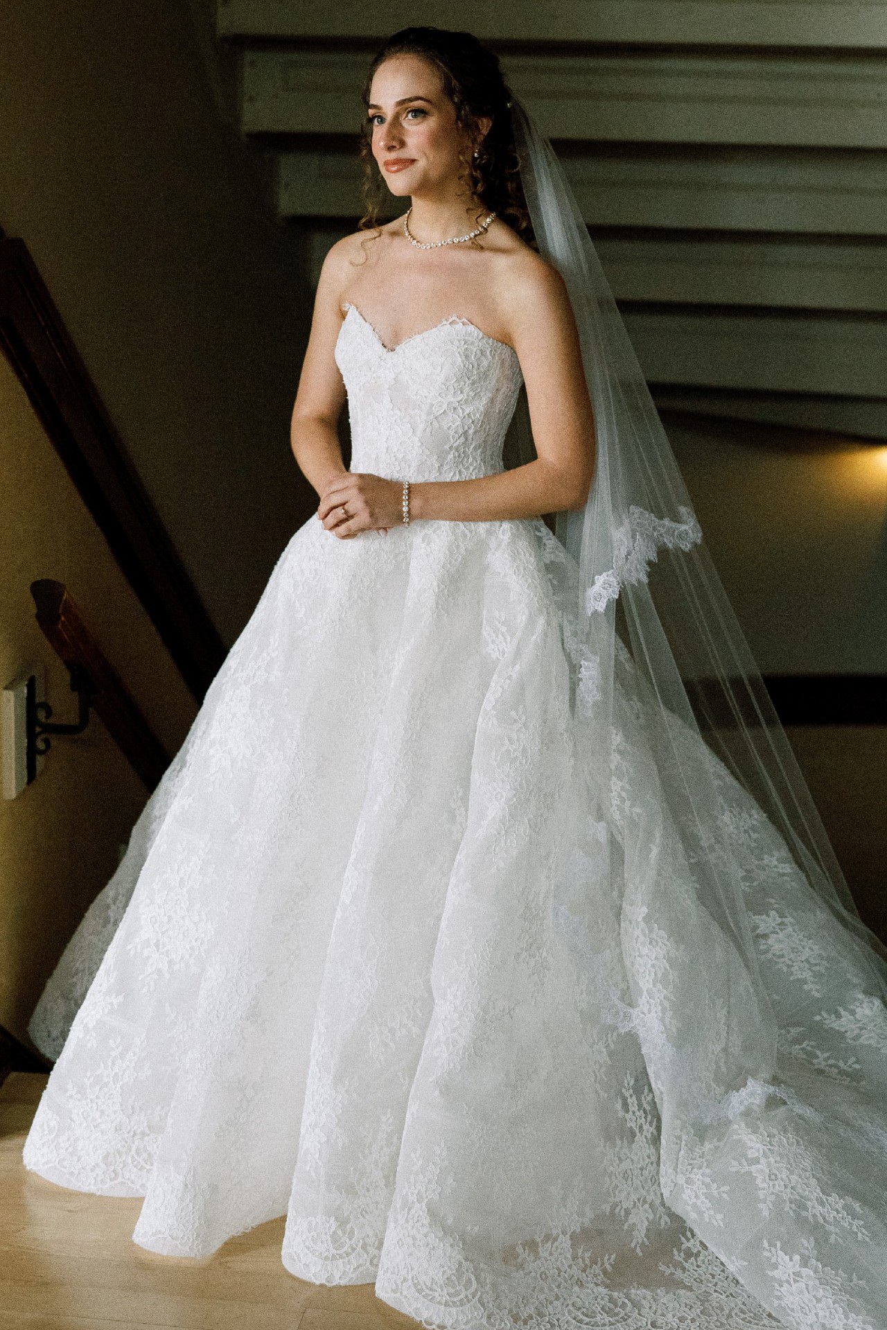 Monique Lhuillier, Alexandra Wedding Dress Save 57% - Stillwhite