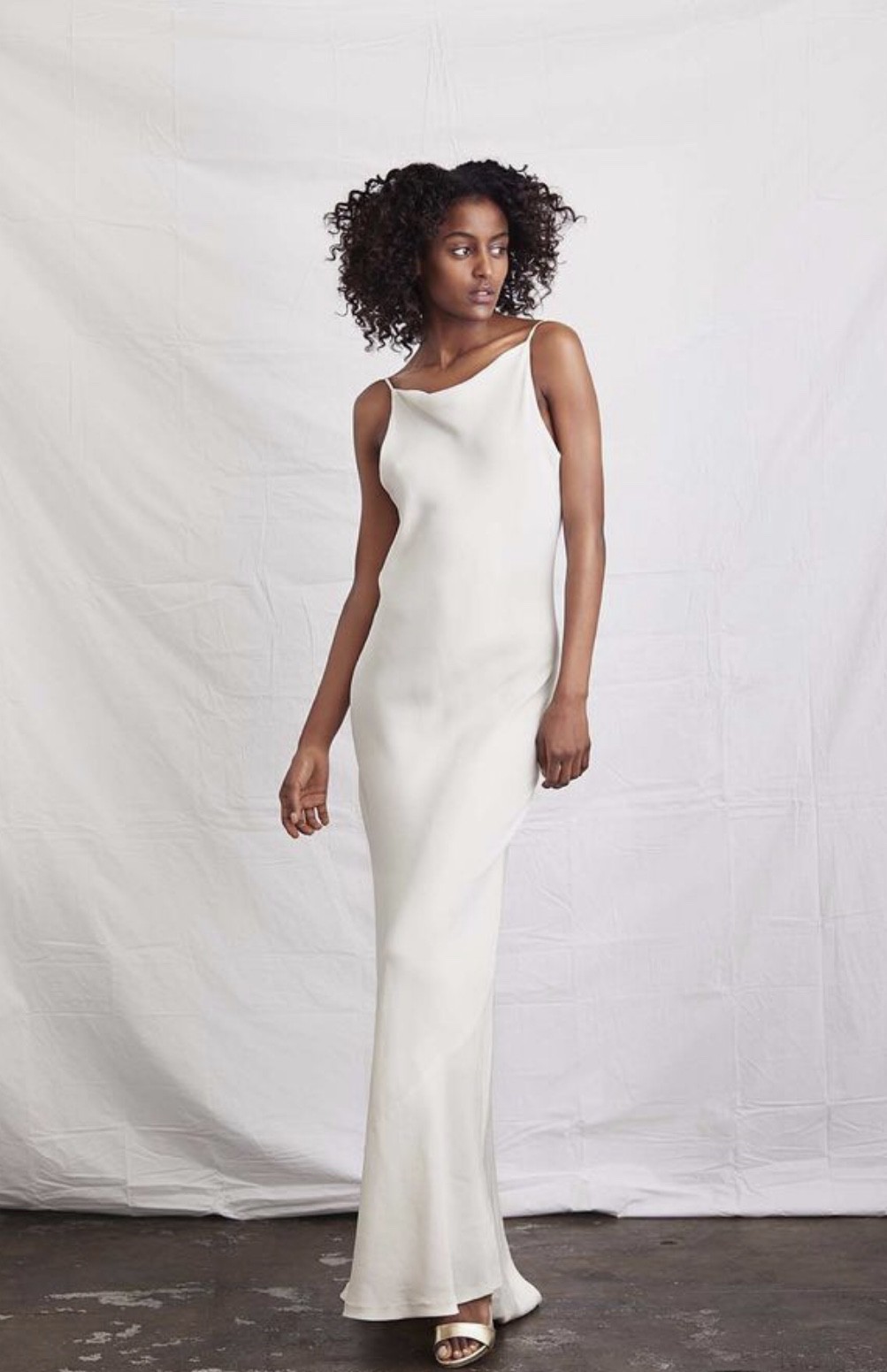 A La Robe Stephanie Preowned Wedding Dress Save 56% - Stillwhite