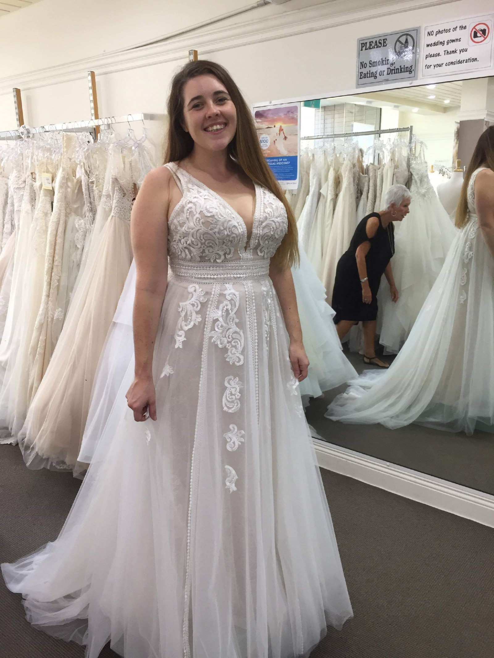 Essense of Australia New Wedding Dress Save 15% - Stillwhite
