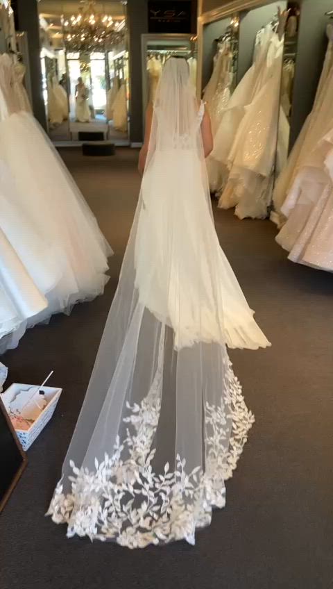 Justin Alexander, Adore Alessia 11226 Sample Wedding Dress Save 57