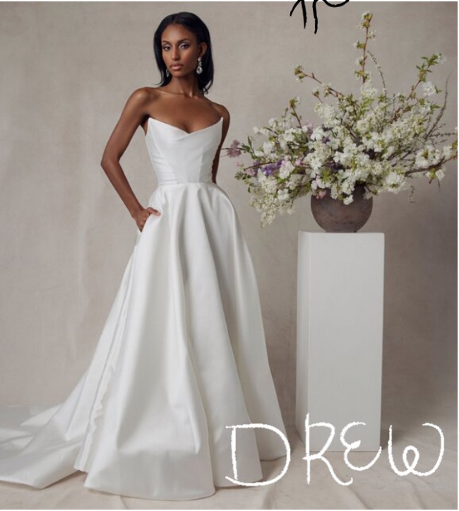 Sarah Seven New Wedding Dress - Stillwhite