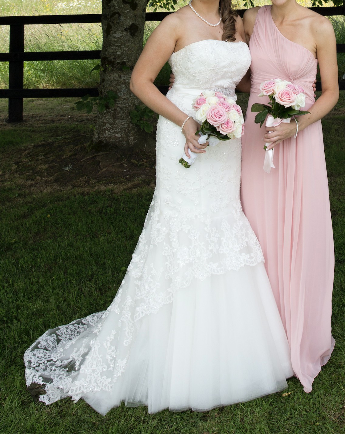 Forever Yours Used Wedding Dress On Sale 20 Off Stillwhite