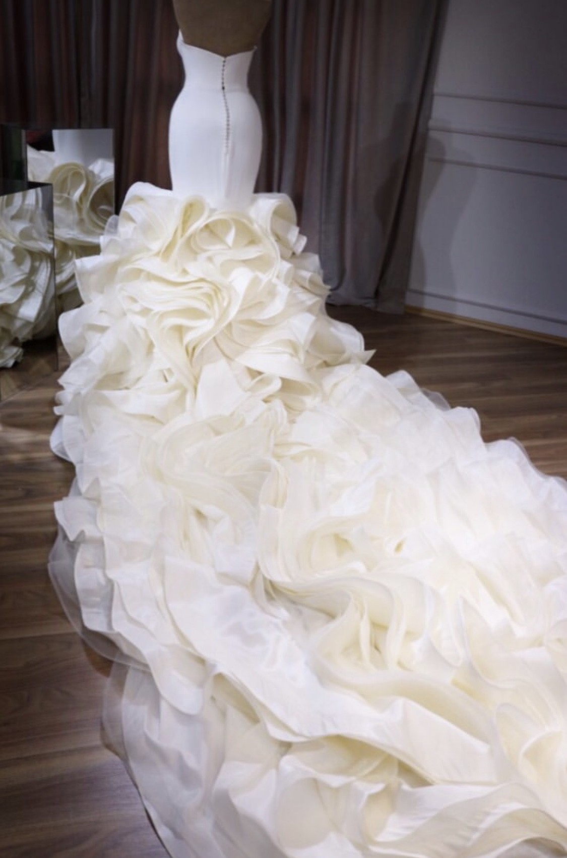Lena Berisha Custom Made Used Wedding Dress Save 46% - Stillwhite